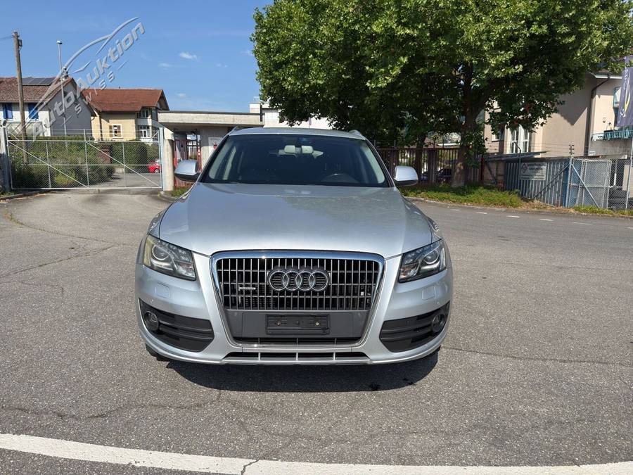 AUDI Audi Q5 2.0TFSI Ab Mfk