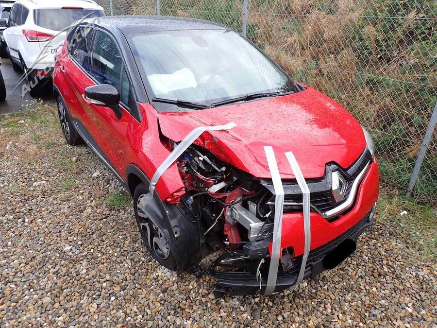 RENAULT CAPTUR 1.2T INTENS