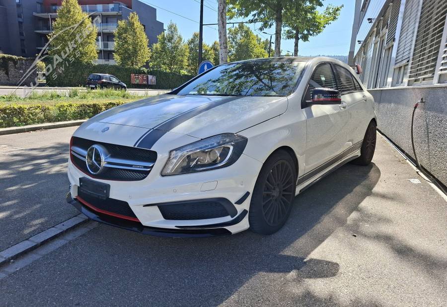 MERCEDES-BENZ A 45 AMG 4m