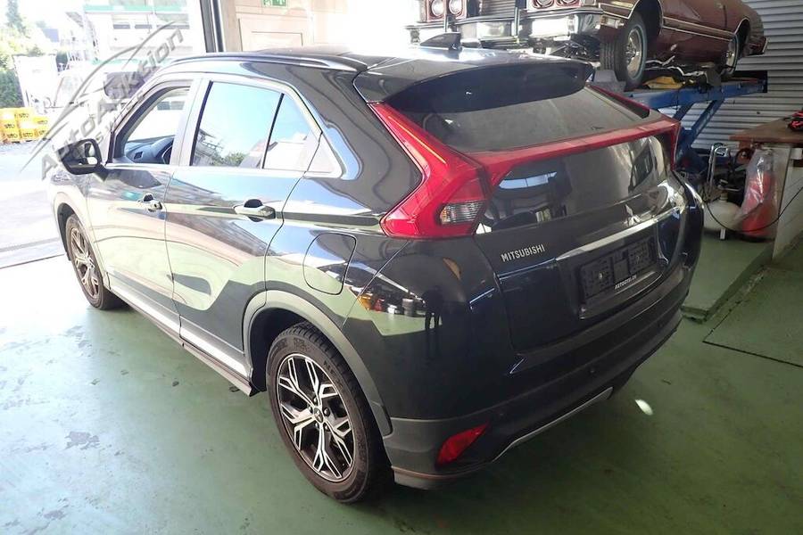 MITSUBISHI ECLIPSE CROSS 1.5T DIA4WD