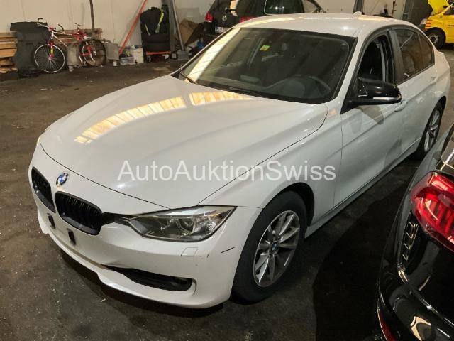 BMW 3er Reihe F30 318d