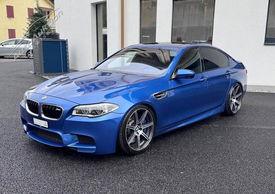 BMW M5
