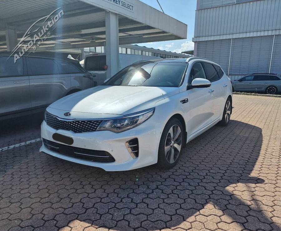 Kia Optima SW 1.7 DCT