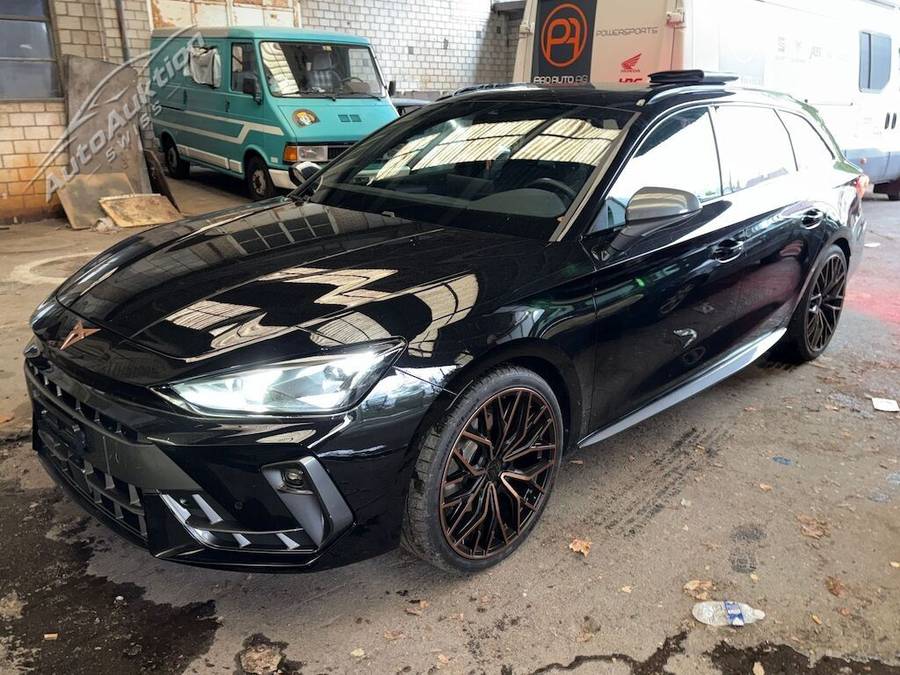 CUPRA Leon ST 1.5 eTSI DSG