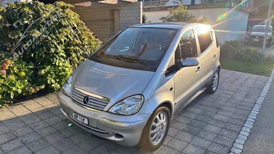 MERCEDES-BENZ A 190