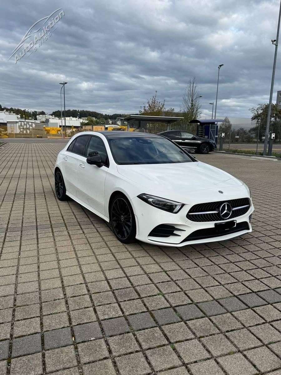 MERCEDES-BENZ A 200