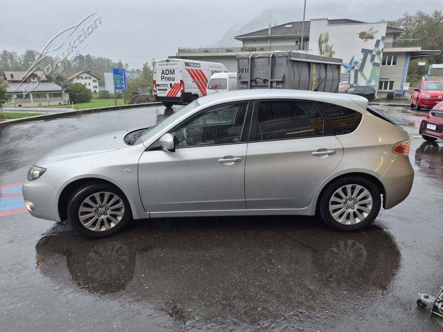 SUBARU Impreza 2.0R AWD