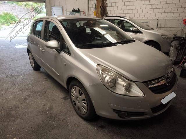 Opel Corsa D Edition
