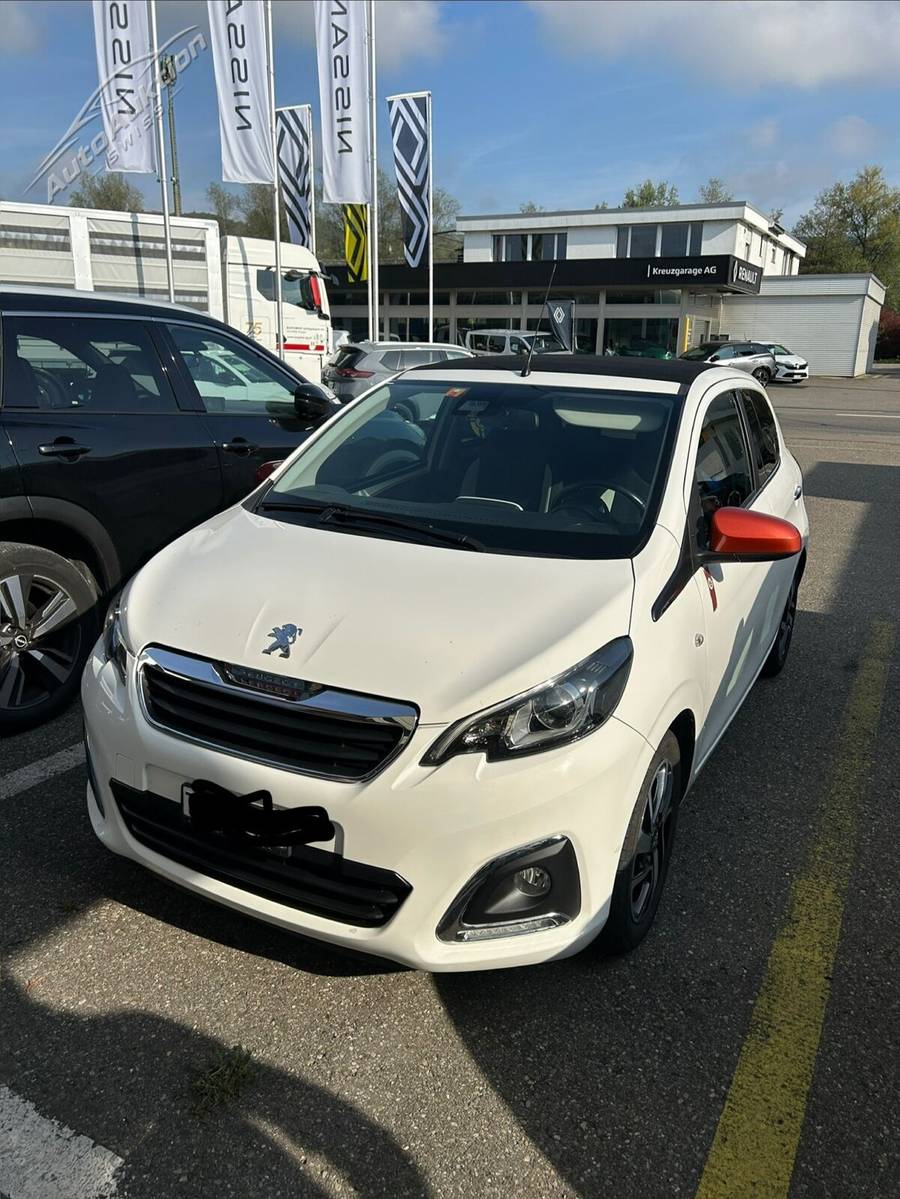 PEUGEOT 108 VTi 82
