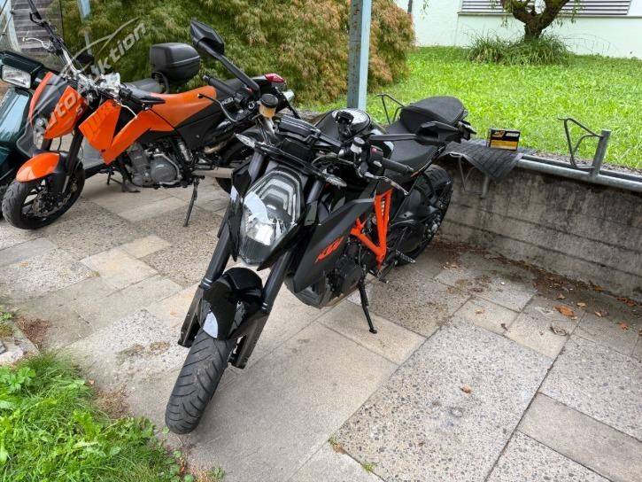 KTM 1290 Super Duke R ABS 1.3, 173 PS