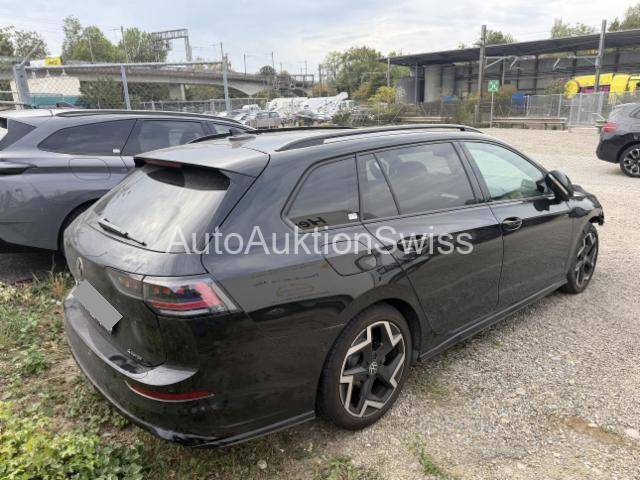 VW Golf VIII Variant 2.0 TSI R-Line DSG 4motion
