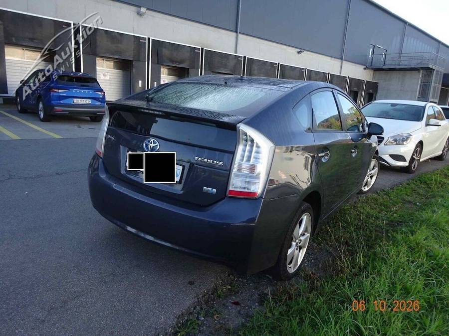 TOYOTA PRIUS 1.8 VVT-I HSD LUNA