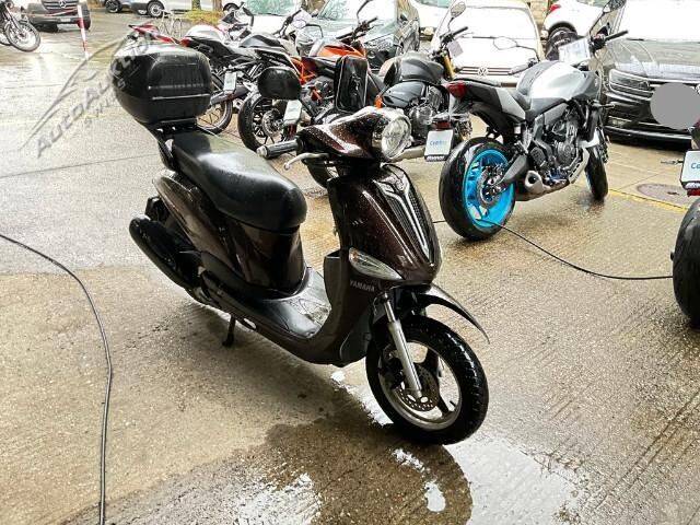 YAMAHA XC 115 scooter