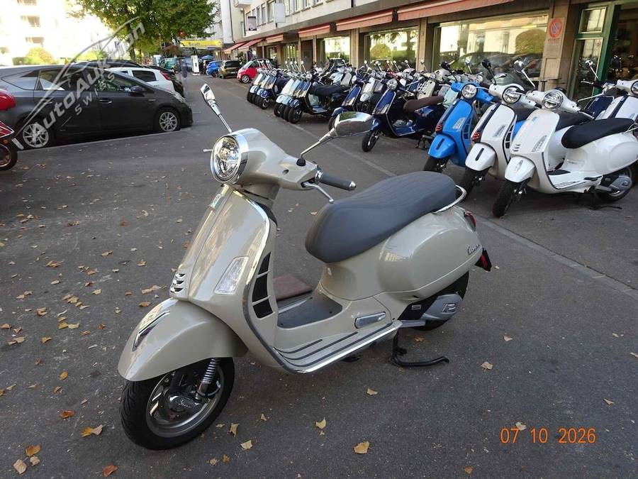 PIAGGIO VESPA GTS 125 E5+