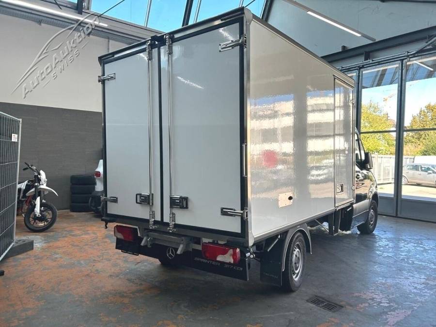 Mercedes-Benz Sprinter 317 CDI, 170 PS