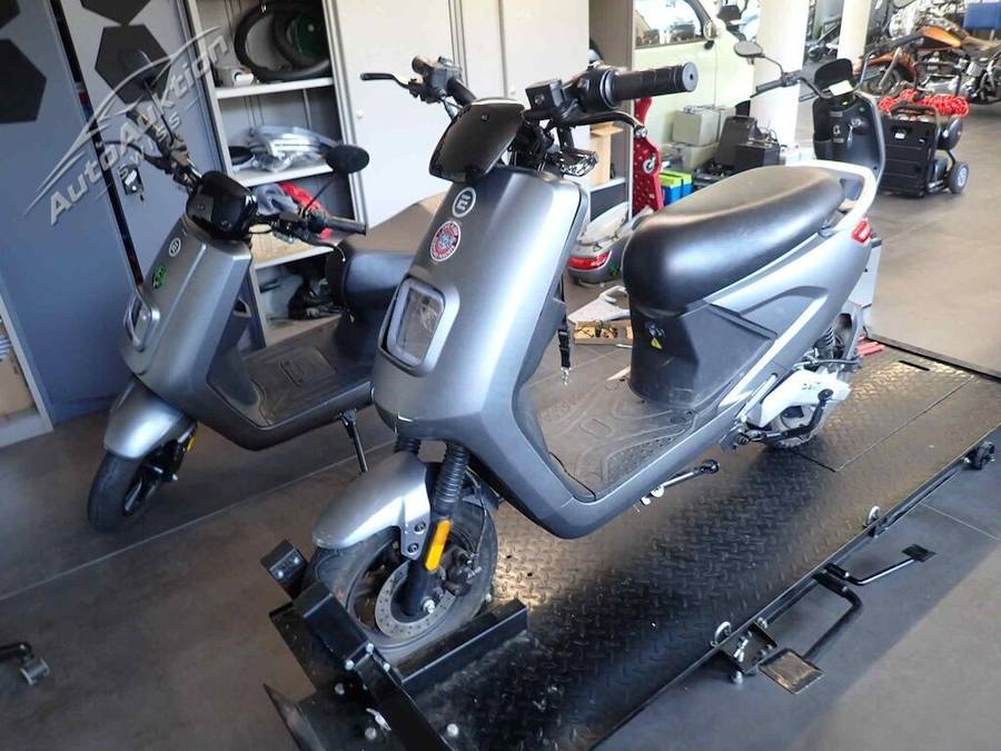 CITYSWIFT E-ROLLER
