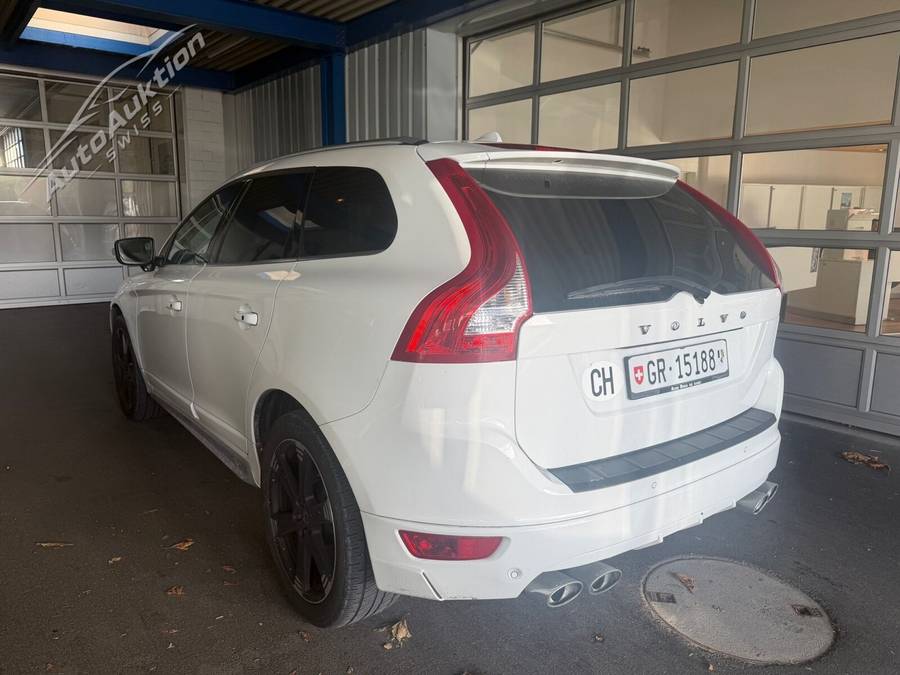 VOLVO XC60 D5 AWD