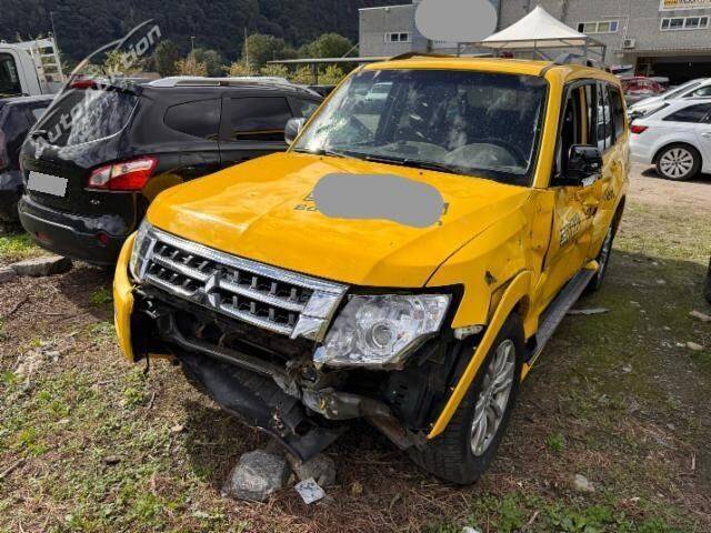 Mitsubishi Pajero 3.2 DID Navigator