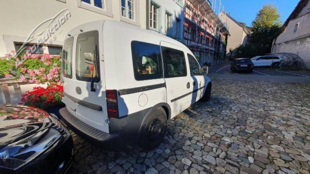 Opel Combo Tour 1.7 16V CDTI 1.9 t