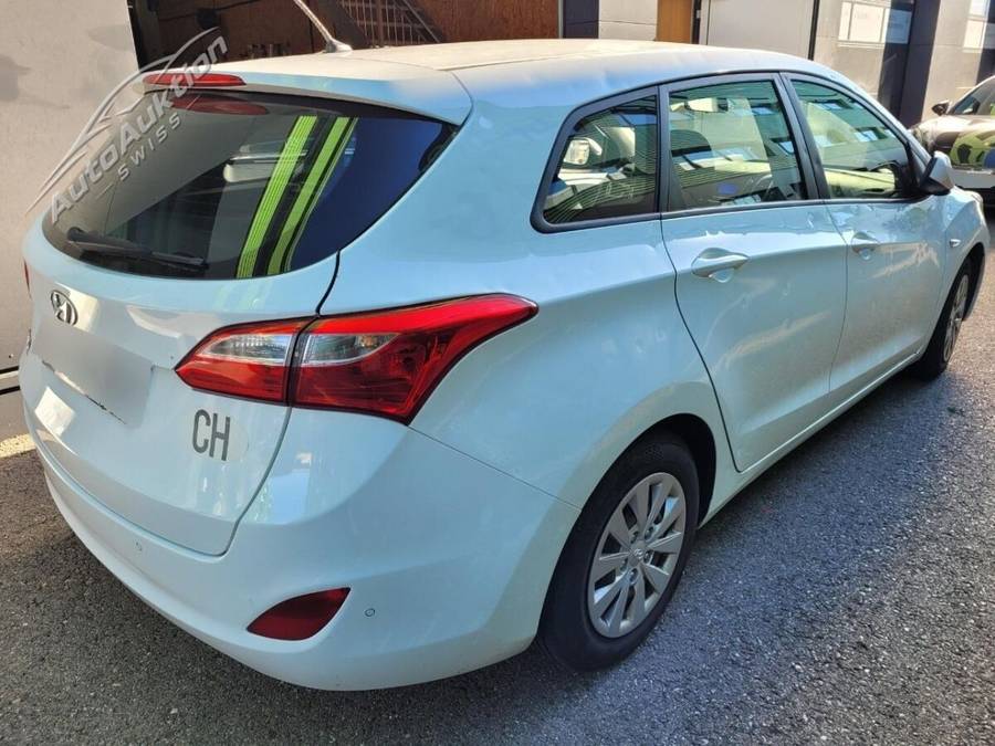 Hyundai i30 1.4, 99 PS