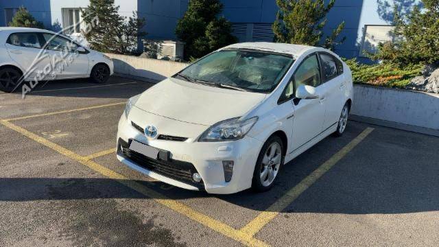 Toyota Prius (ZVW30)(2009->) Executive