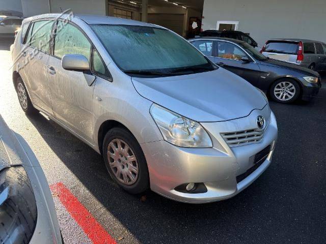 Toyota Verso 1.8 VVT-i Luna 7P