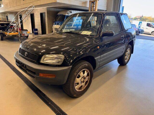 Toyota RAV4 2.0i-16V GX, 129 PS