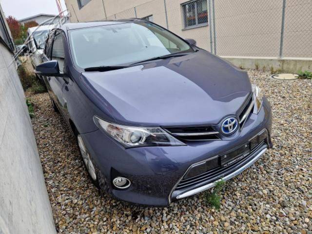 Toyota Auris 1.8 HSD Trend