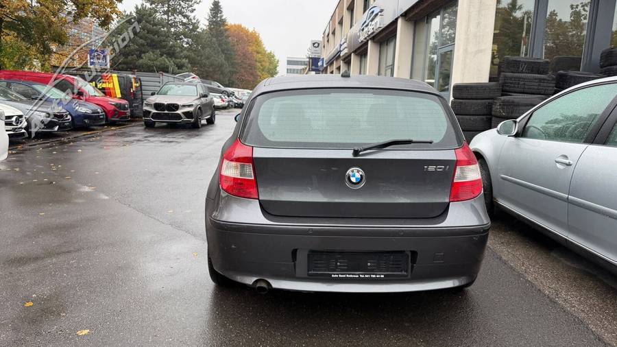 BMW 120i