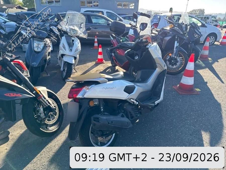 YAMAHA N-Max GPD 125A ABS, 12 PS