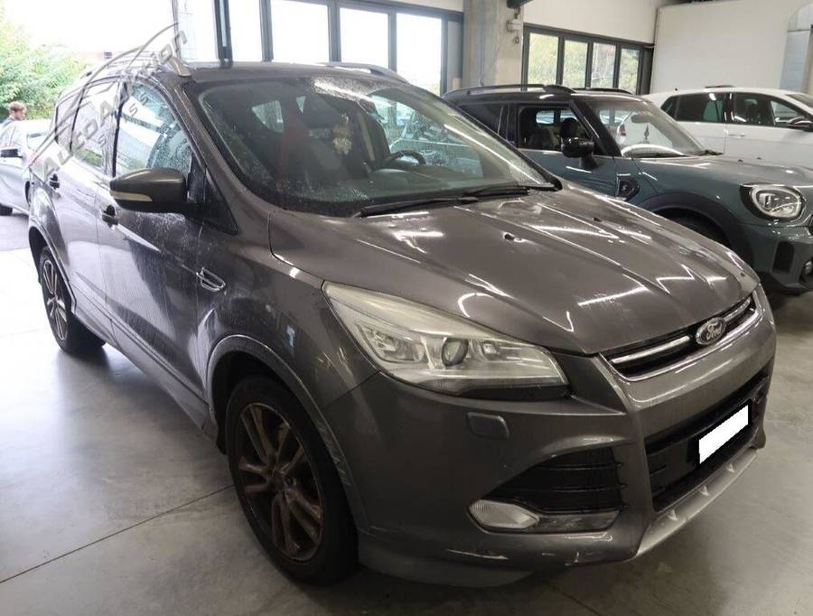 FORD (D) Kuga 2.0 TDCi Titanium 4WD