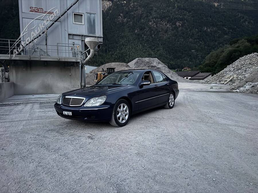 MERCEDES-BENZ S 320