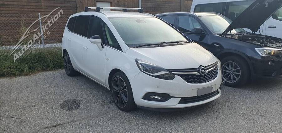Opel Zafira C (2016->)