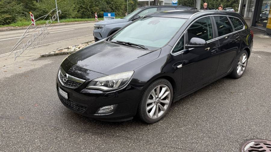 OPEL Astra J 16T ST