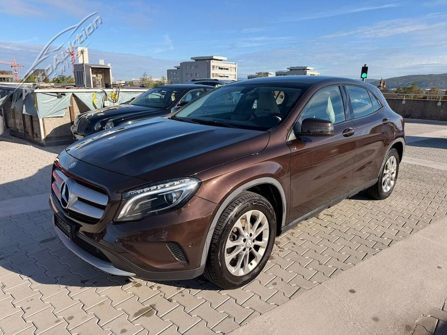 Mercedes-Benz GLA 200 CDI 4m