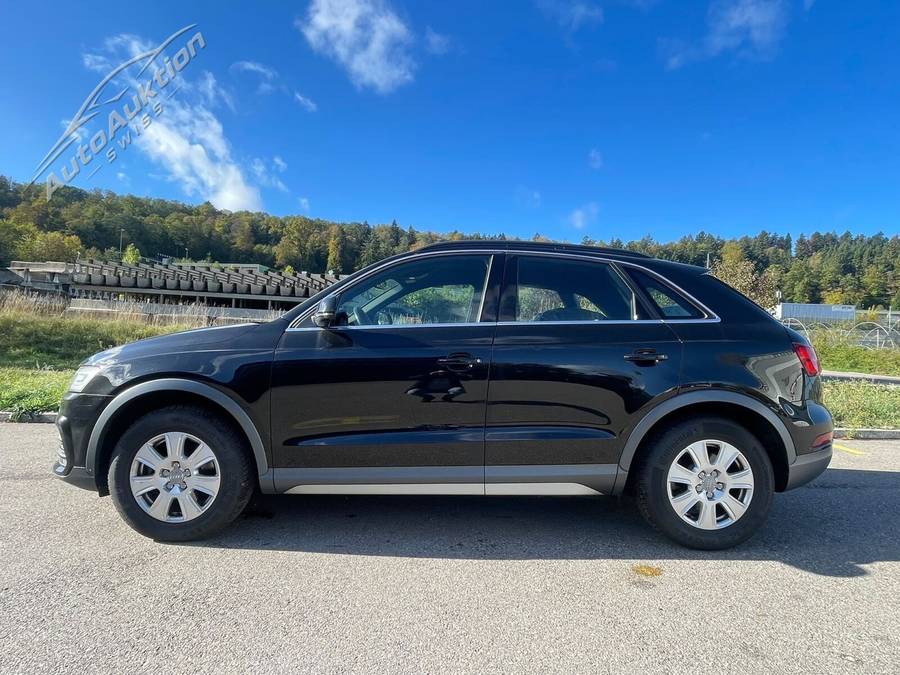 AUDI Q3 2.0 TDI design quattro S-tronic MFK 04.09.2026