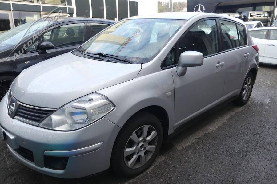 Nissan Tiida 1.6 16V Tekna
