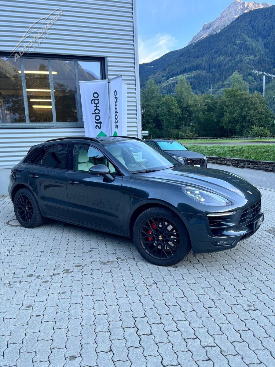 Macan GTS