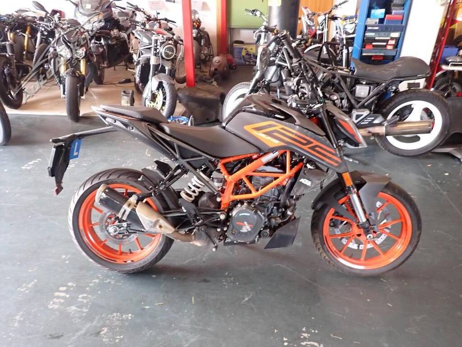 KTM 125 Duke ABS, 15 PS