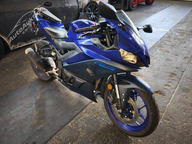 Yamaha YZF-R3 YZF-R3