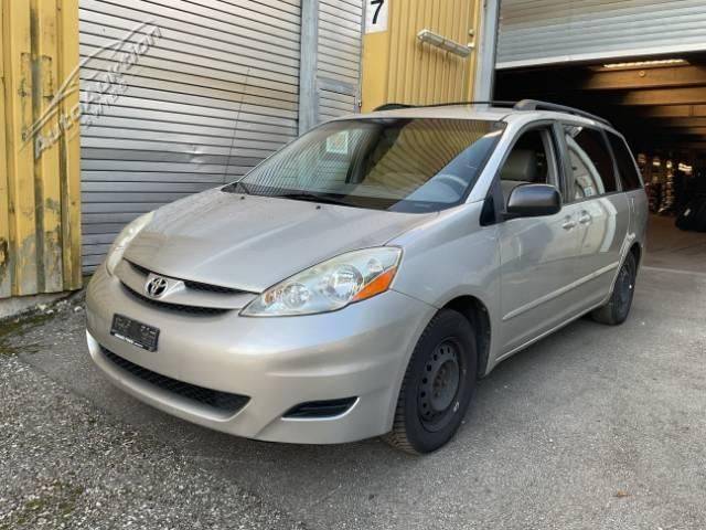 Toyota Sienna 3.5 V6 AWD, 269 PS