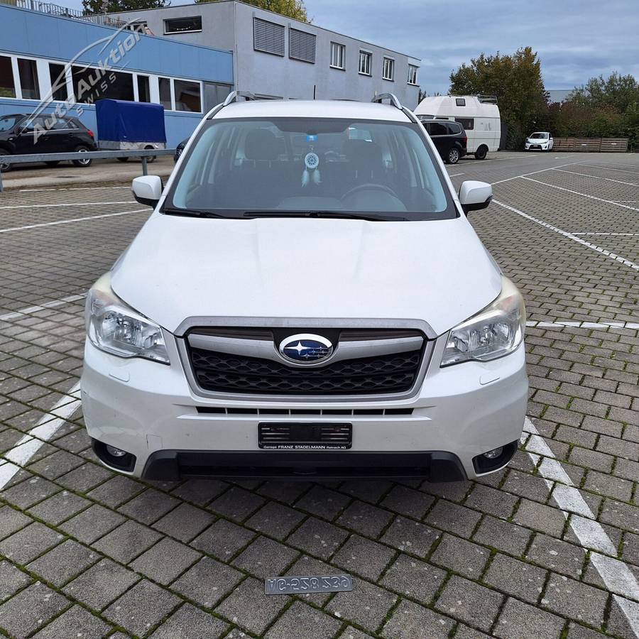SUBARU Forester 2.0i AWD