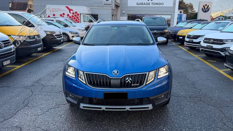 SKODA Octavia Scout2.0D