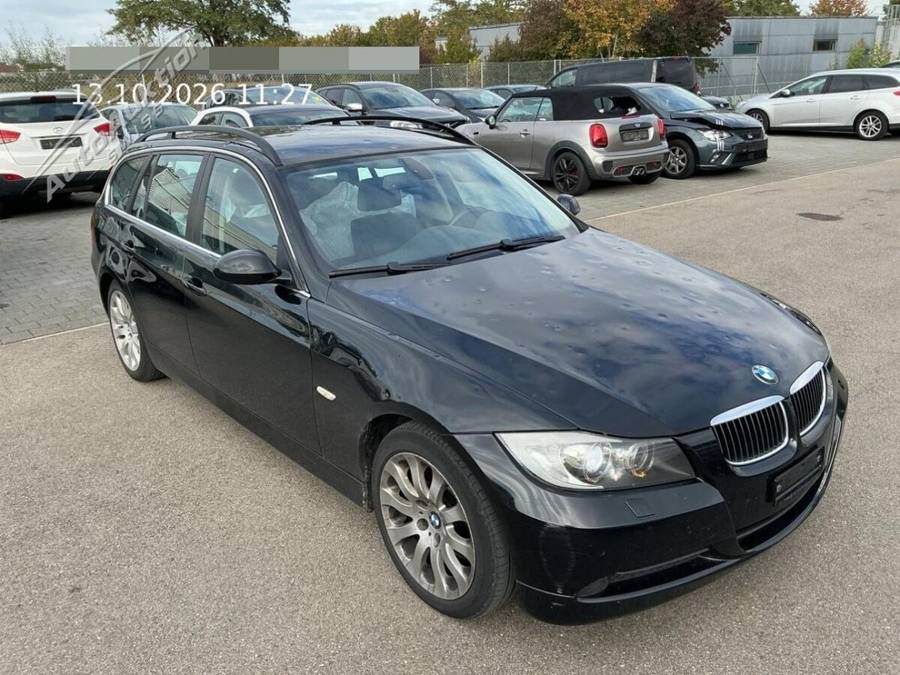 BMW 325xi Touring 3.0, 218 PS