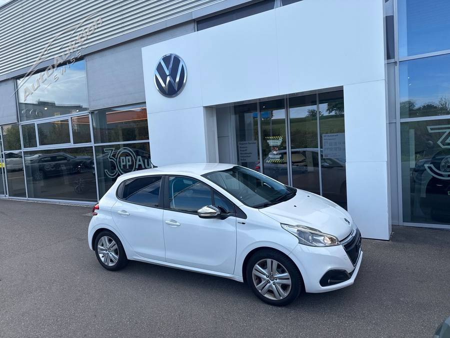 PEUGEOT 208 1.2e STT