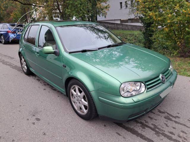 VW Golf 1.9 TDI PD Highline Golf 1.9 TDI PD Highline
