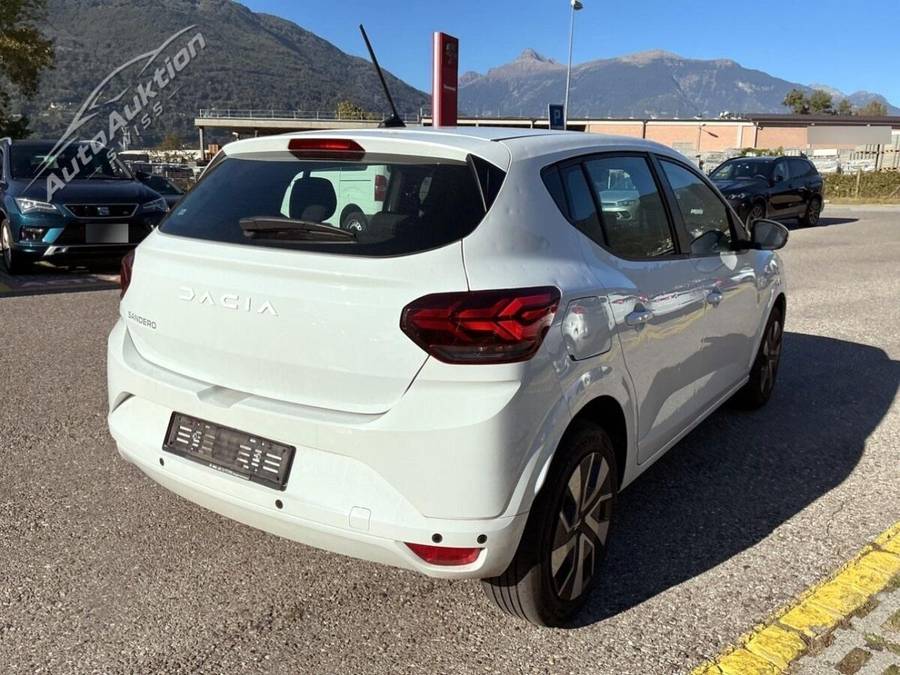 DACIA SANDERO , 91 PS