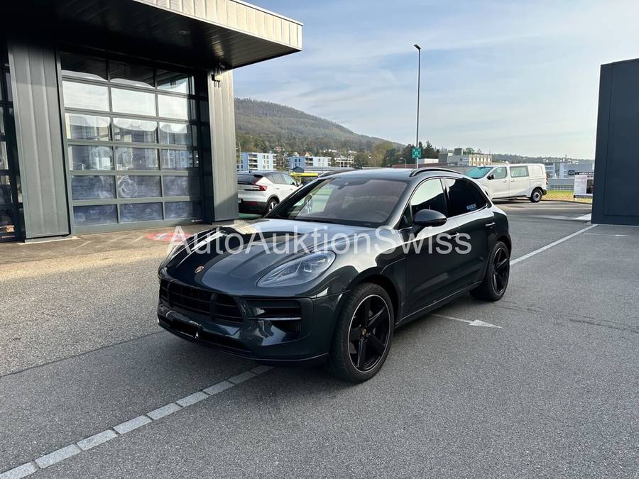 PORSCHE Macan S