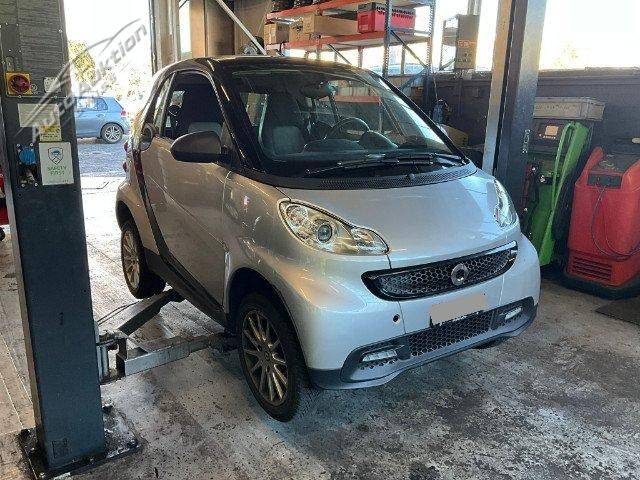 Smart MHD limousine