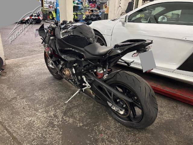 BMW S 1000 RR